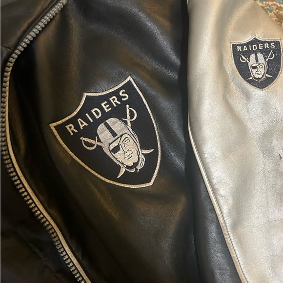 Raiders vintage NFL jacket size XL - Picture 2 of 10
